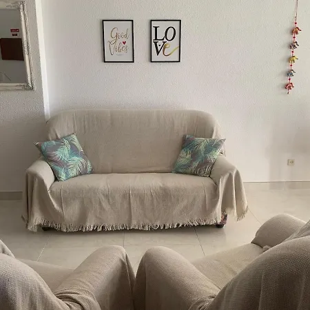 Aconchegante, Da Rocha