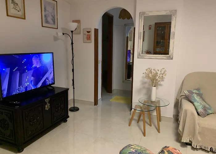 Aconchegante, Da Rocha *