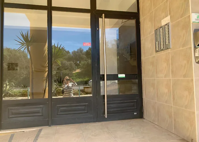 Aconchegante, Da Rocha Portimão